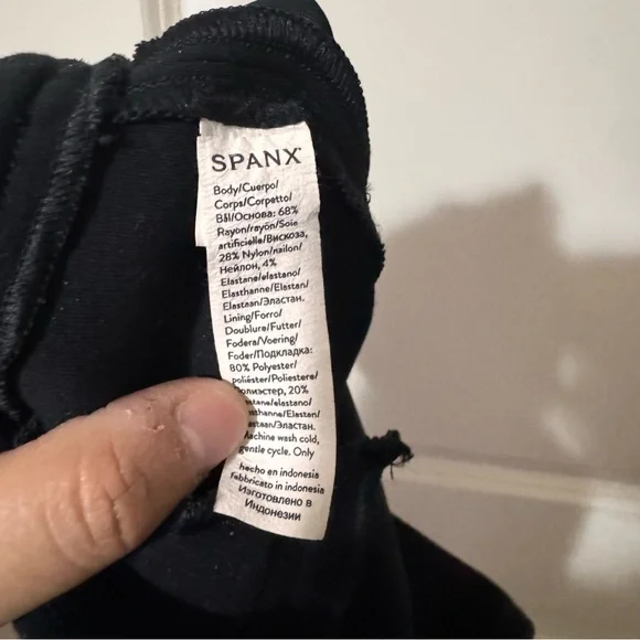 NWOT Spanx black pull on pants Size XL - Picture 7 of 7